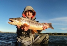  Captura de Pesca con Mosca de Trucha marrón por Oscar Guevea – Fly dreamers