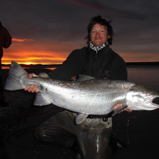 Fly fishing for sea trout in the Rio Grande - Maria Behety Lodge