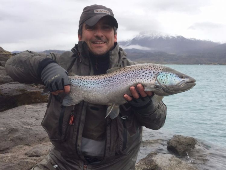 Patagonia Baker Lodge