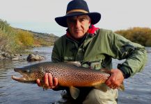  Situación de Pesca con Mosca de Trucha marrón – Fotografía por Fernando Hector Nazetta en Fly dreamers