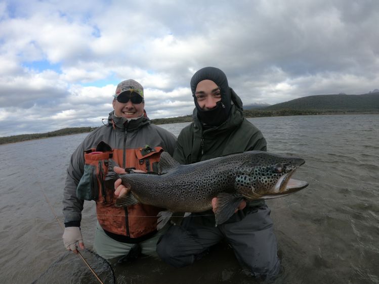 Pesca en la Laguna Santa Laura, Ushuaia, Tierra del Fuego