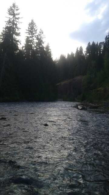 The Little Naches River as the day winds to a close.