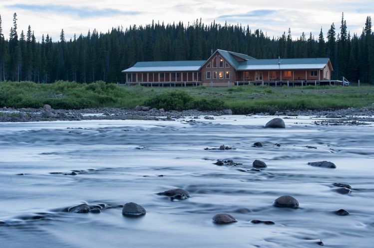 Big River Camps
Enjoy state of the art accommodations in a wilderness setting.
