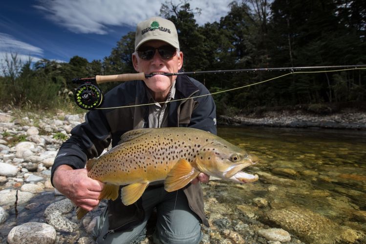 Client Bob (USA)
Fiordland Large Brown Trout
South Island 
New Zealand
Guide: Chris Reygaert