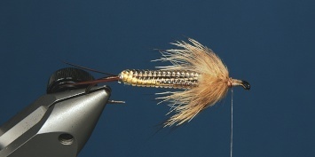 Fly tying - George´s Grant Stone Fly - Step 10