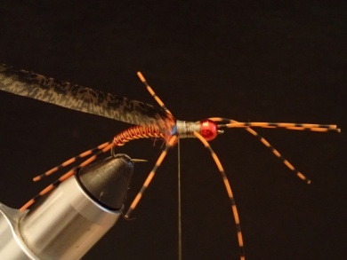 Fly tying - Wire Weave Orange Stone - Step 17