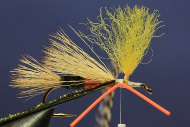 Fly tying - PMX Sparkle Orange - Step 7