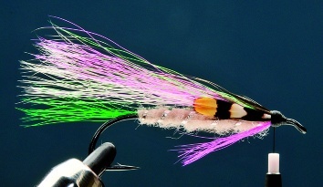 Fly tying - LITTLE RAINBOW TROUT - Step 8
