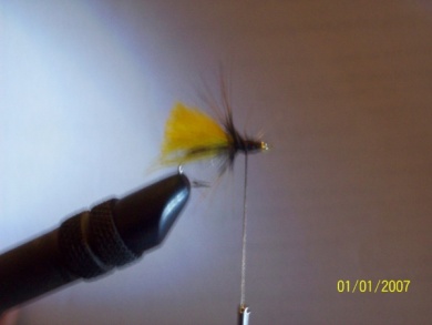 Paso a paso - Yellow Fly Caddis (invención propia) - Paso 5