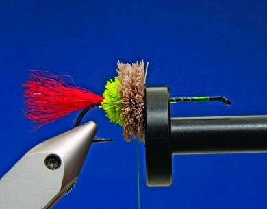 Fly tying - Bomber - Step 5