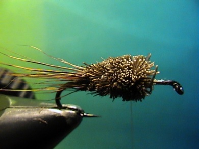 Fly tying - Irresistable - Step 3