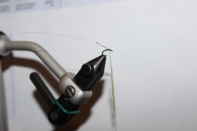 Fly tying - The "Mountain Dew Midge" - Step 5