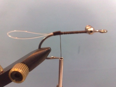 Fly tying - Streamer para dorado atado con craft fur de pelo corto - Step 2