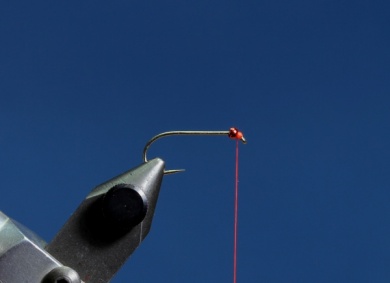 Fly tying - Quiver Fly - Step 1