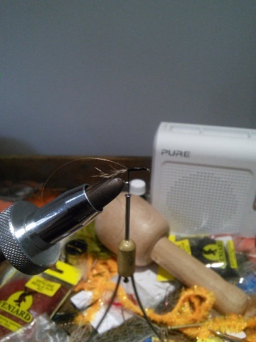 Fly tying - GRHE (gold ribbed hare's ear) - Step 3
