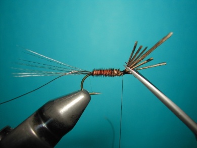 Fly tying - My parachute - Step 4