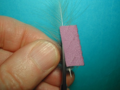 Fly tying - Midge - Step 4