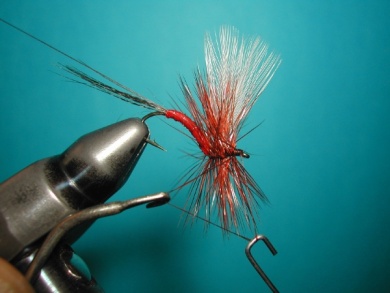Fly tying - Hook bent fly - Step 14