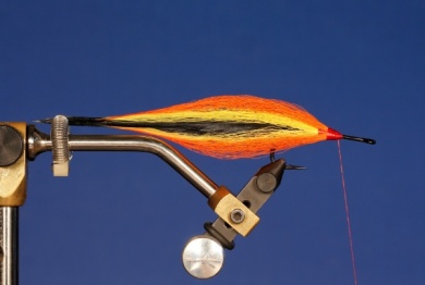 Fly tying - M.M. SALMINUS - Step 3