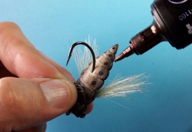 Fly tying - Chicharra DLT - Step 17