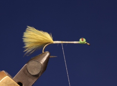 Fly tying - HUACA MAMUIL DAMSEL - Step 2