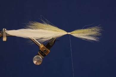 Fly tying - Rainbow Trout Double Deceiver - Step 6