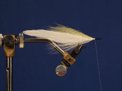 Fly tying - Rainbow Trout Double Deceiver - Step 4